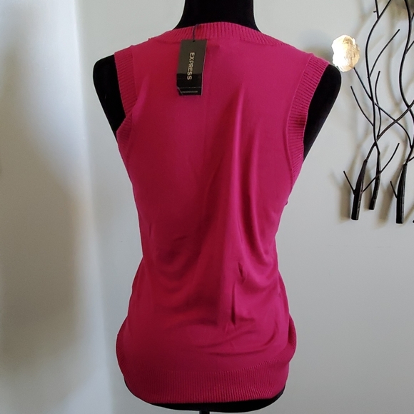 NWT- Express fuschia sweater vest- Medium - Picture 4 of 5